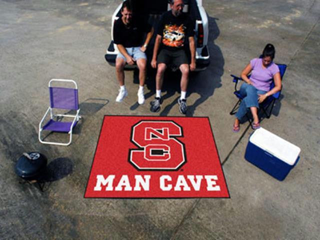 FanMats North Carolina State Man Cave Tailgater Rug 60x72