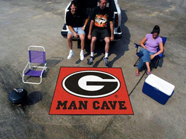 FanMats University of Georgia Man Cave Tailgater Rug 60x72