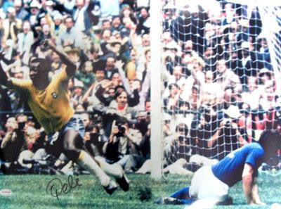 Pele Signed 18X24 Photo - Goal Color