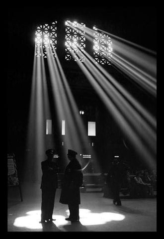 In the Waiting Room of Union Station, Chicago 20x30 poster