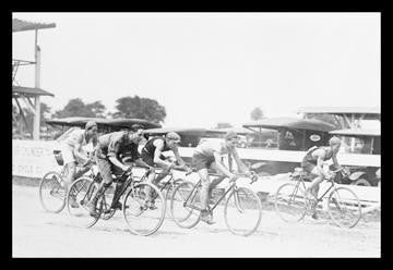 Bicycle Race in Washington D.C. 20x30 poster