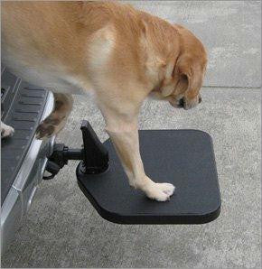 TWISTEP Dog Step for SUV by PortablePET