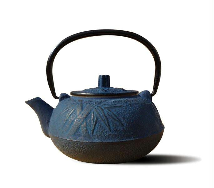 Blue Cast Iron Osaka Teapot 20 Oz