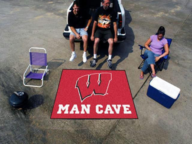 FanMats  University of Wisconsin  Man Cave Tailgater Rug 60x72