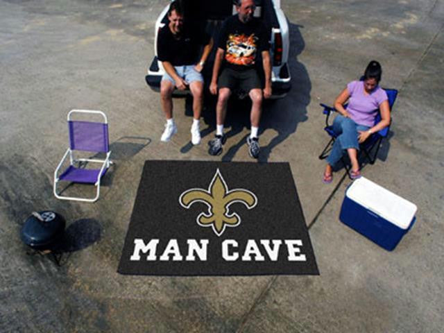 FanMats  NFL - New Orleans Saints Man Cave Tailgater Rug 60x72