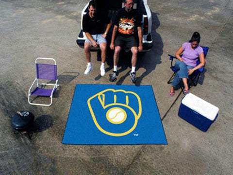 FanMats MLB - Milwaukee Brewers Ball in Glove Tailgater Rug 60x72