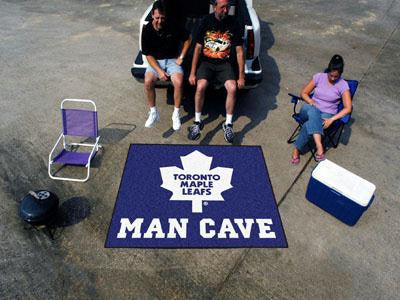 FanMats  Toronto Maple Leafs Man Cave Tailgater Rug 60x72