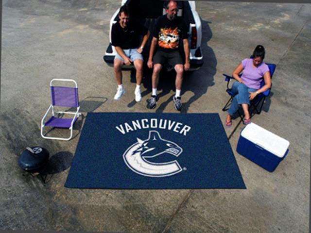 FanMats Vancouver Canucks Ulti-Mat 60x96