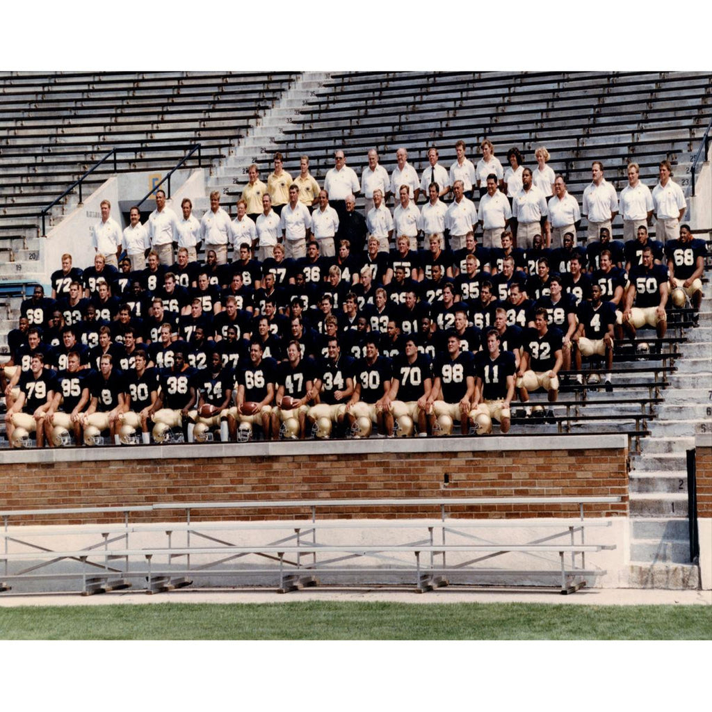 1988 Notre Dame National Championship Team Portrait 16x20 Photo (SSM)