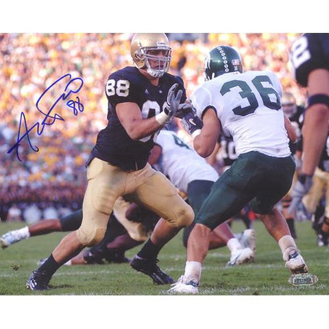 Anthony Fasano Notre Dame Blocking vs. Michigan State Horizontal 8x10 Photo