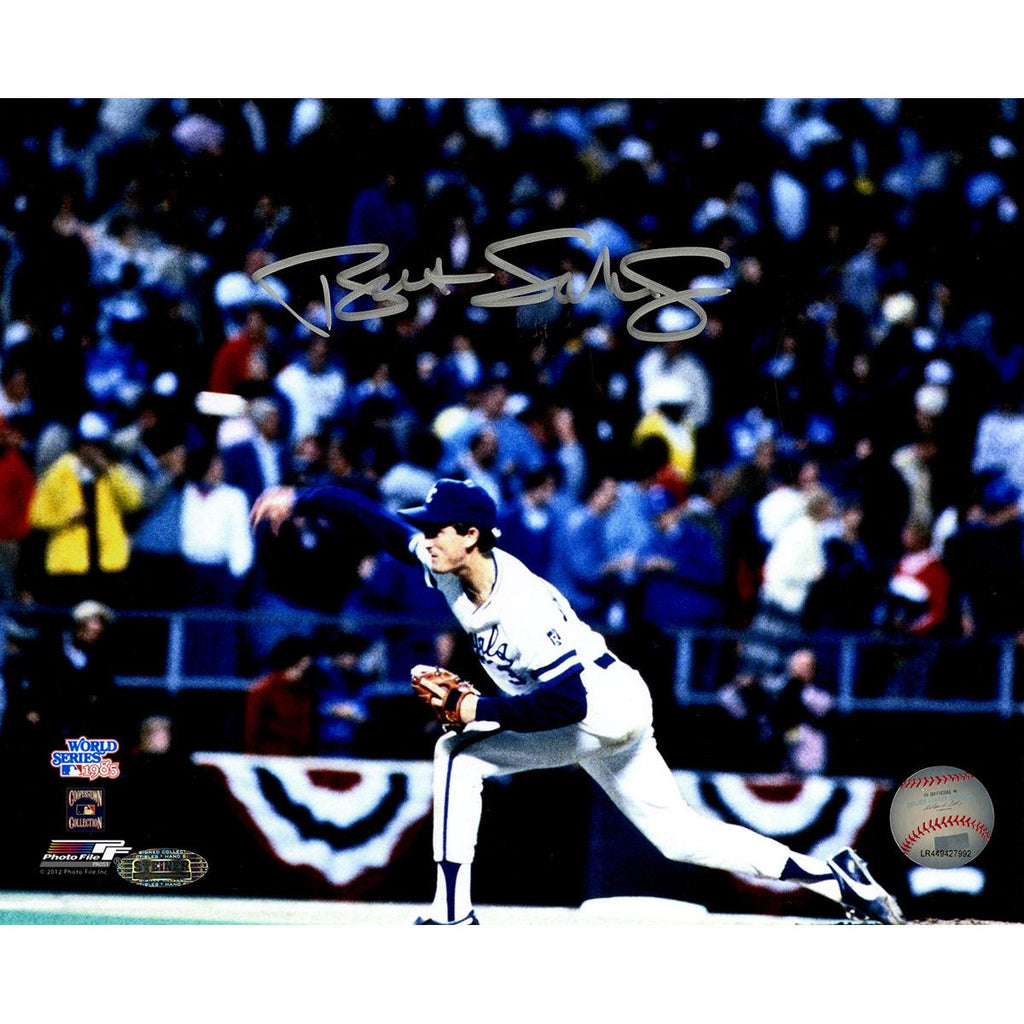 Bret Saberhagen Signed Pitching 1985 WS Horizontal 8x10 Photo