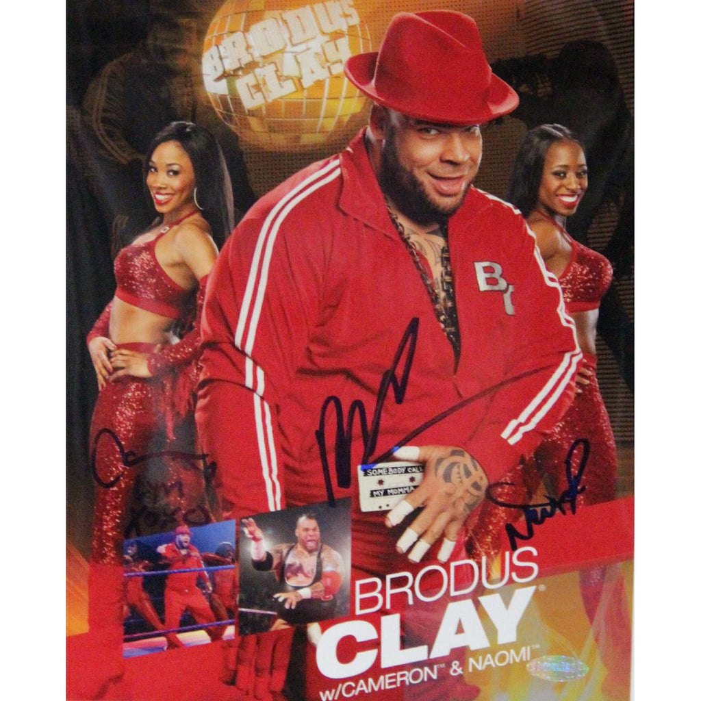 Brodus Clay w Ladies Signed 8x10 Photo (Signed in Blue)