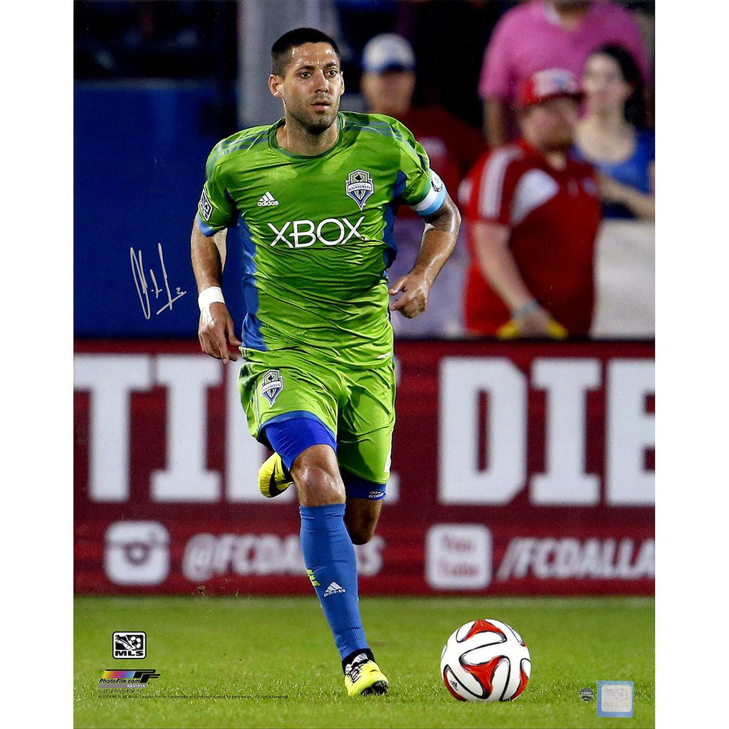 Clint Dempsey Signed Seattle Sounders Sprinting 16x20 Photo