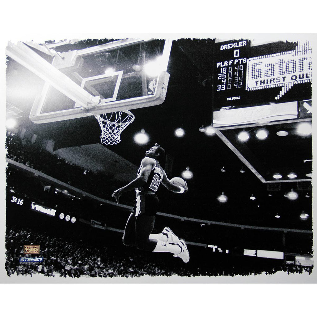 Clyde Drexler 22x26 Canvas (Getty 451908958)