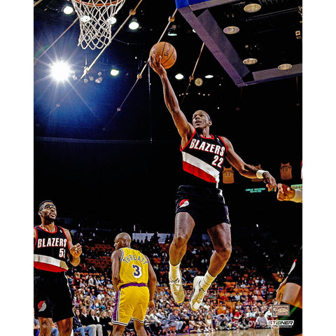 Clyde Drexler Portland Trail Blazers Layup 16x20 Photo (Getty 2705446)