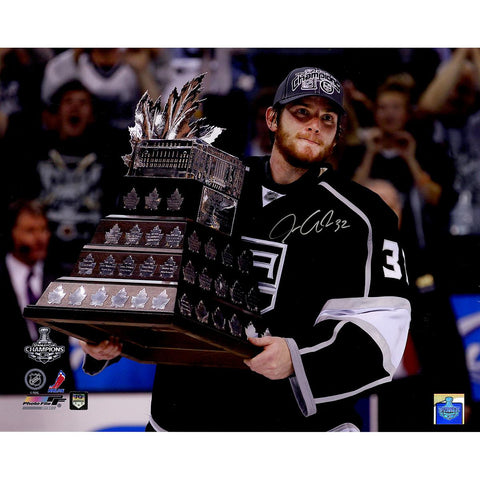 Jonathan Quick Signed Conn Smythe Trophy Horizontal 16x20 Photo (Jonathan Quick Holo)