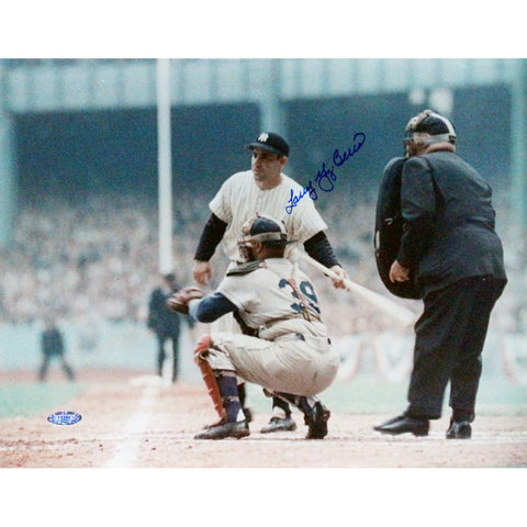 Larry Yogi Berra Turning Towards Catcher Signed 11x14 Horizontal Photo