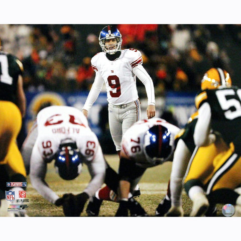 Lawrence Tynes Lining up for Kick vs Green Bay 16x20 Photo