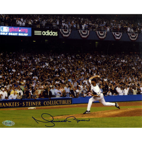 Mariano Rivera 2008 Pitching Horizontal 8x10