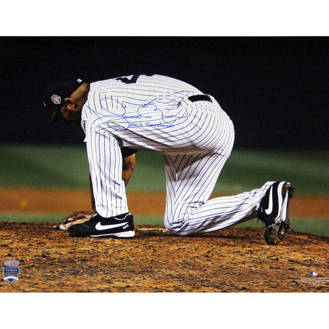 Mariano Rivera Scooping Dirt After Final Game At Yankee Stadium Signed 16x20 Photo wExit Sandman Insc