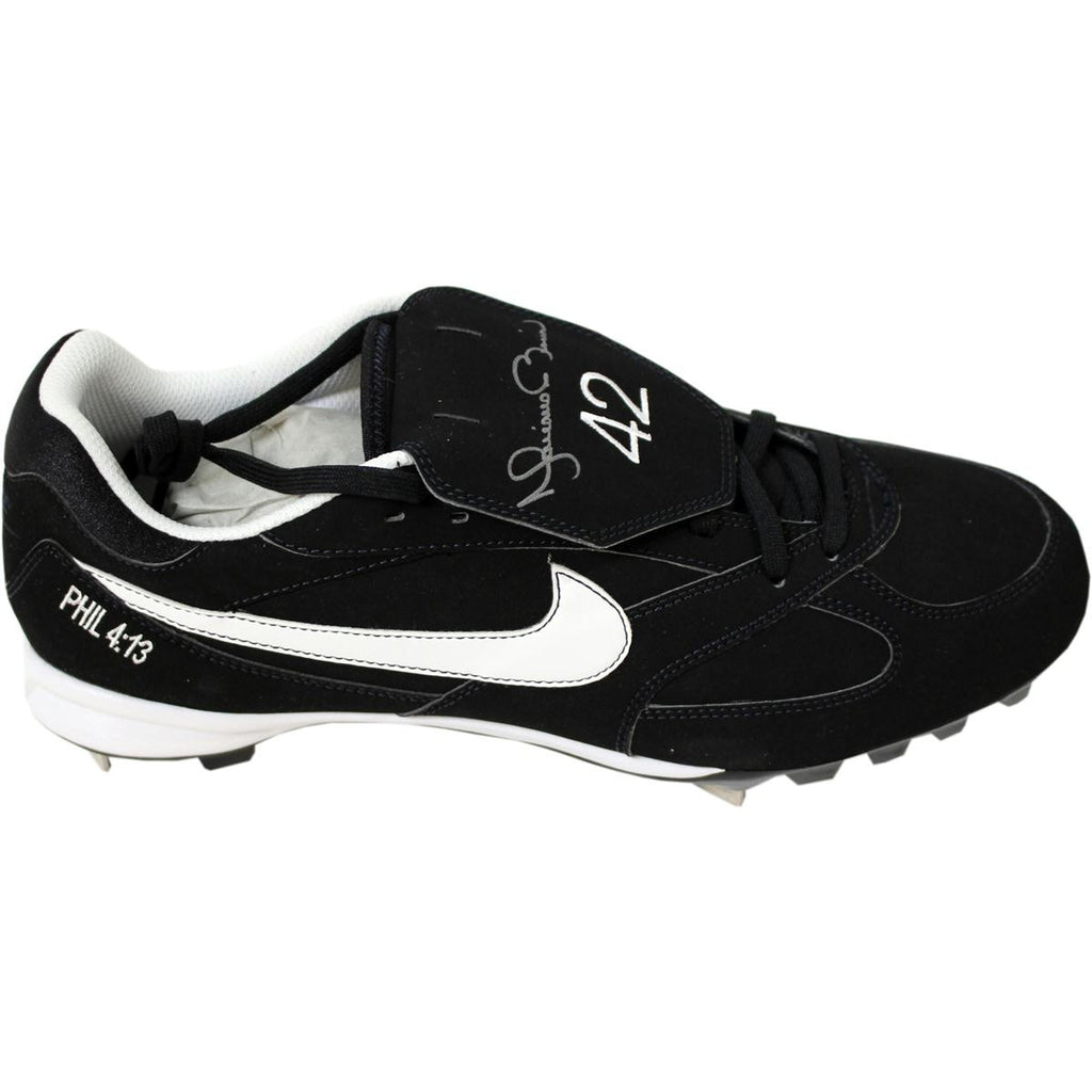 Mariano Rivera Signed 2013 Game Model Cleat