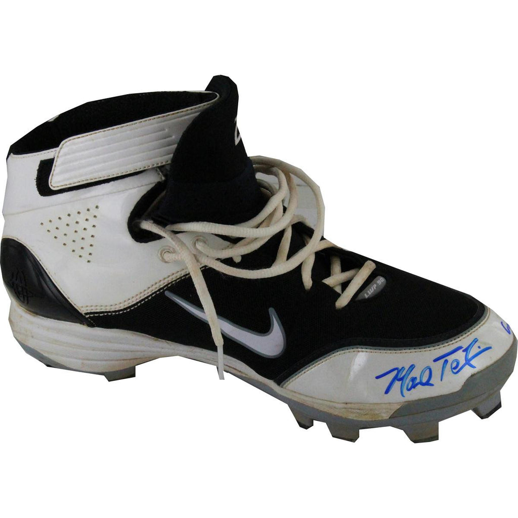 Mark Teixeira Signed Game Used Cleats w Game Used Insc (Two Different Shoes)