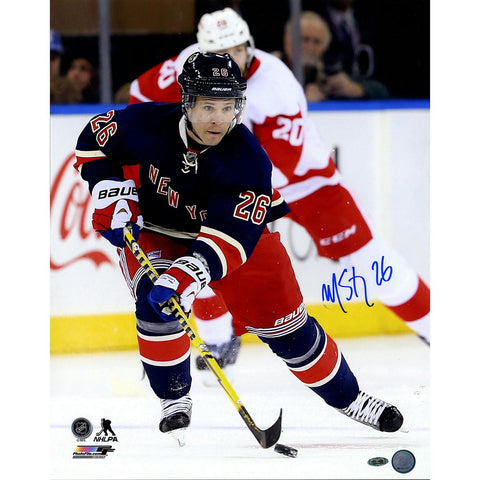 Martin St. Louis Signed Royal Jersey vs Redwings Vertical 16x20 Photo