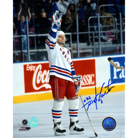 Mike Gartner Signed Waving to Crowd After 600th Goal 8x10 Photo (AJ Sports Auth)