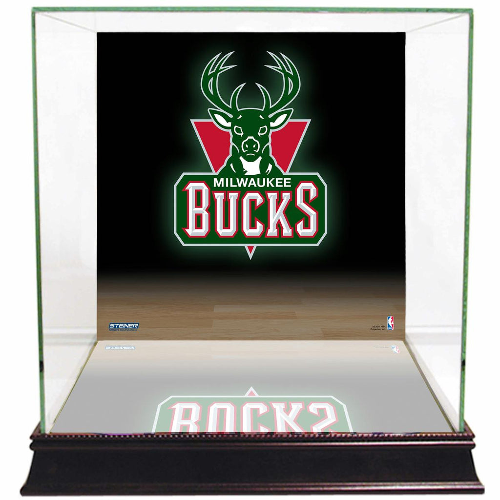 Milwaukee Bucks Logo Background Case