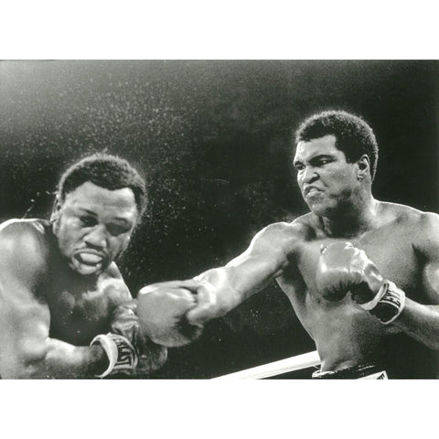 Muhammad Ali Punching Frazier with a right to the Jaw 8x10