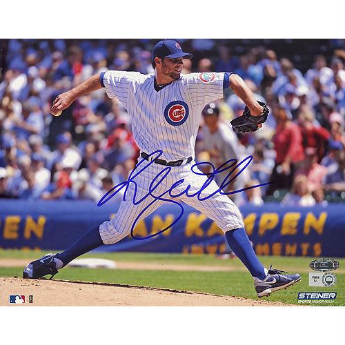 Randy Wells Chicago Cubs Home Jersey Pitching Horizontal 8x10 Photo (MLB Auth)