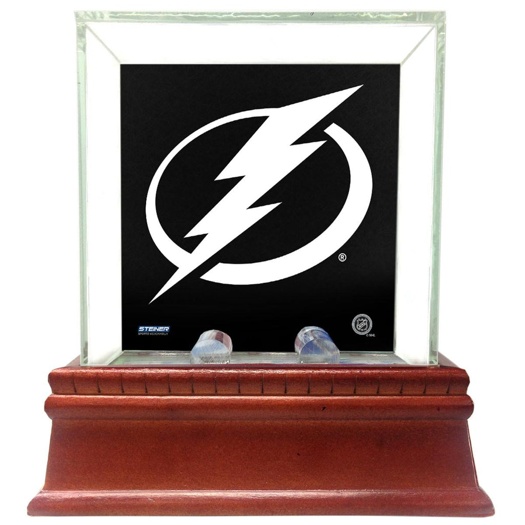 Tampa Bay Lightning Glass Single Puck Case with Team Logo Background