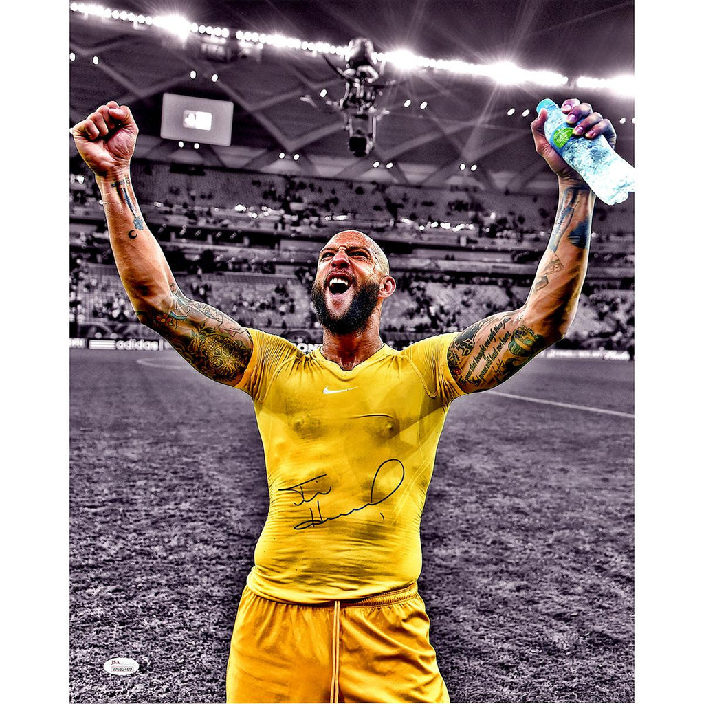 Tim Howard USA Yellow Jersey Hand in Air Signed 16x20 Photo (JSA )