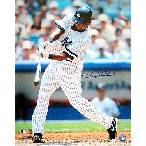 Wilson Betemit 3-Run Home Run 16X20 Photo (MLB Auth)