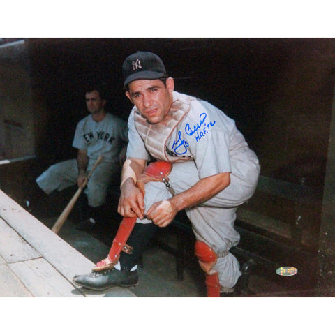 Yogi Berra Putting On Shin Guarde 11x14 Horizontal Photo w HOF 72 insc